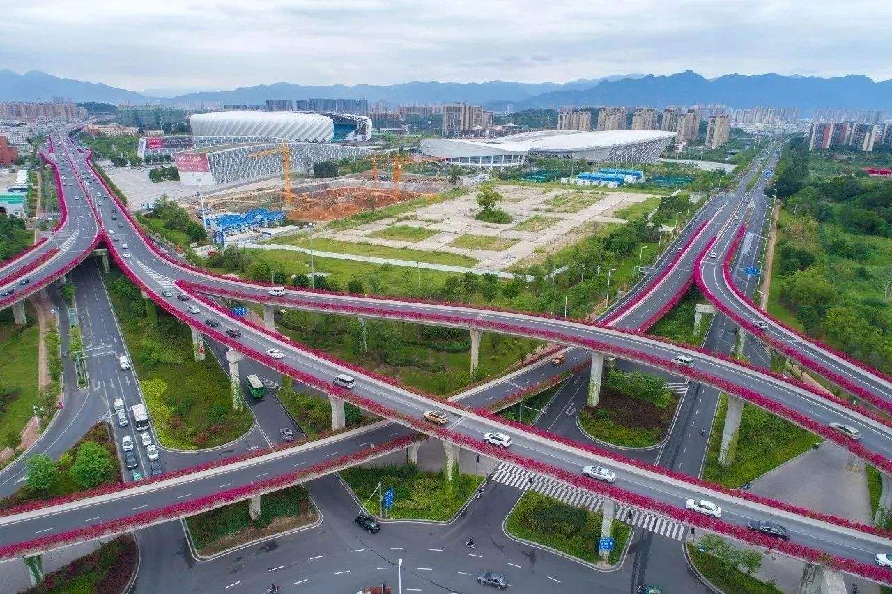 ���ݸ߼ܘ�G��